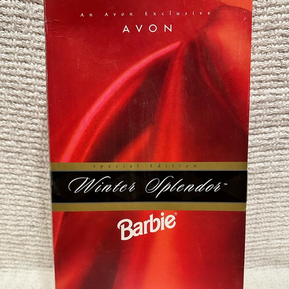 Avon Winter Barbie Collection - Picture 2 of 5